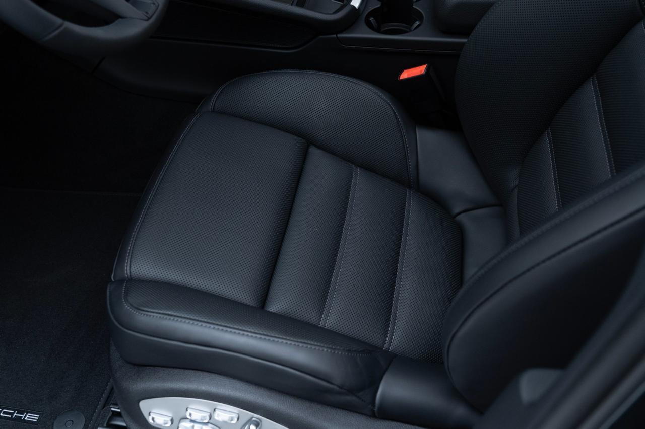 2025 Porsche Macan Pompano Beach FL