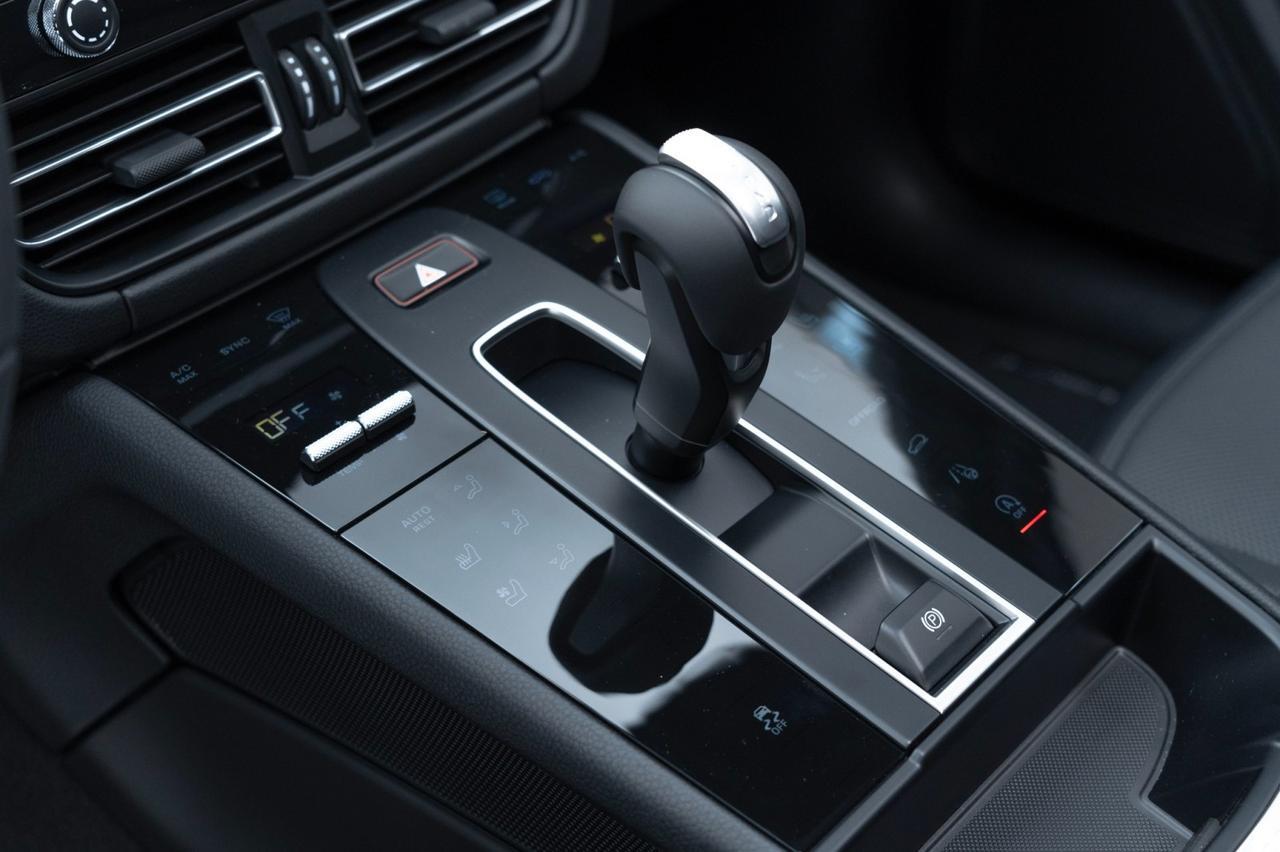 2025 Porsche Macan Pompano Beach FL