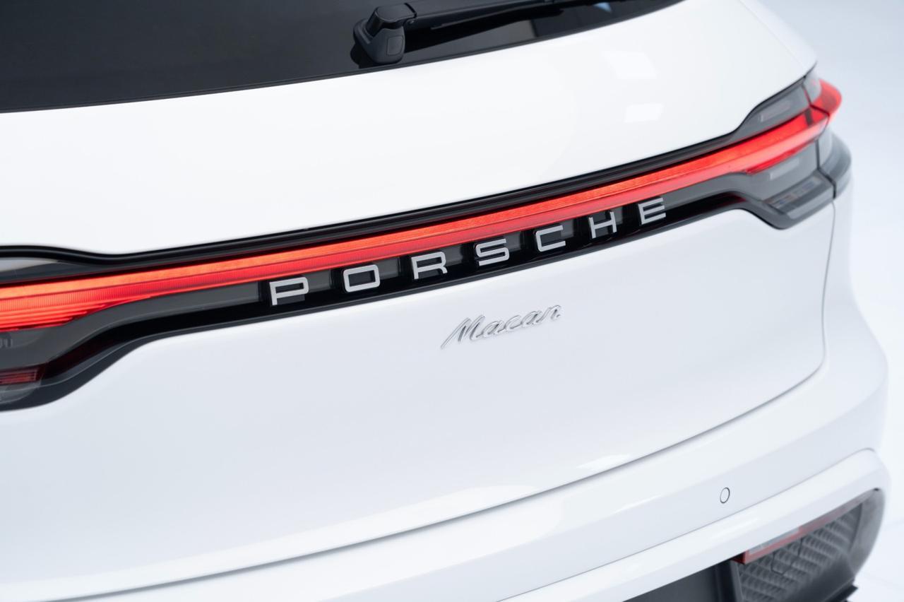 2025 Porsche Macan Pompano Beach FL
