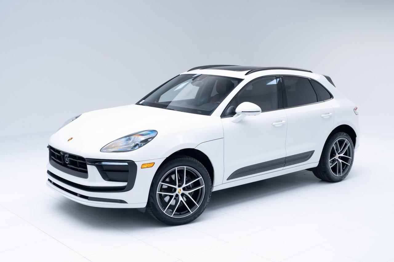 2025 Porsche Macan