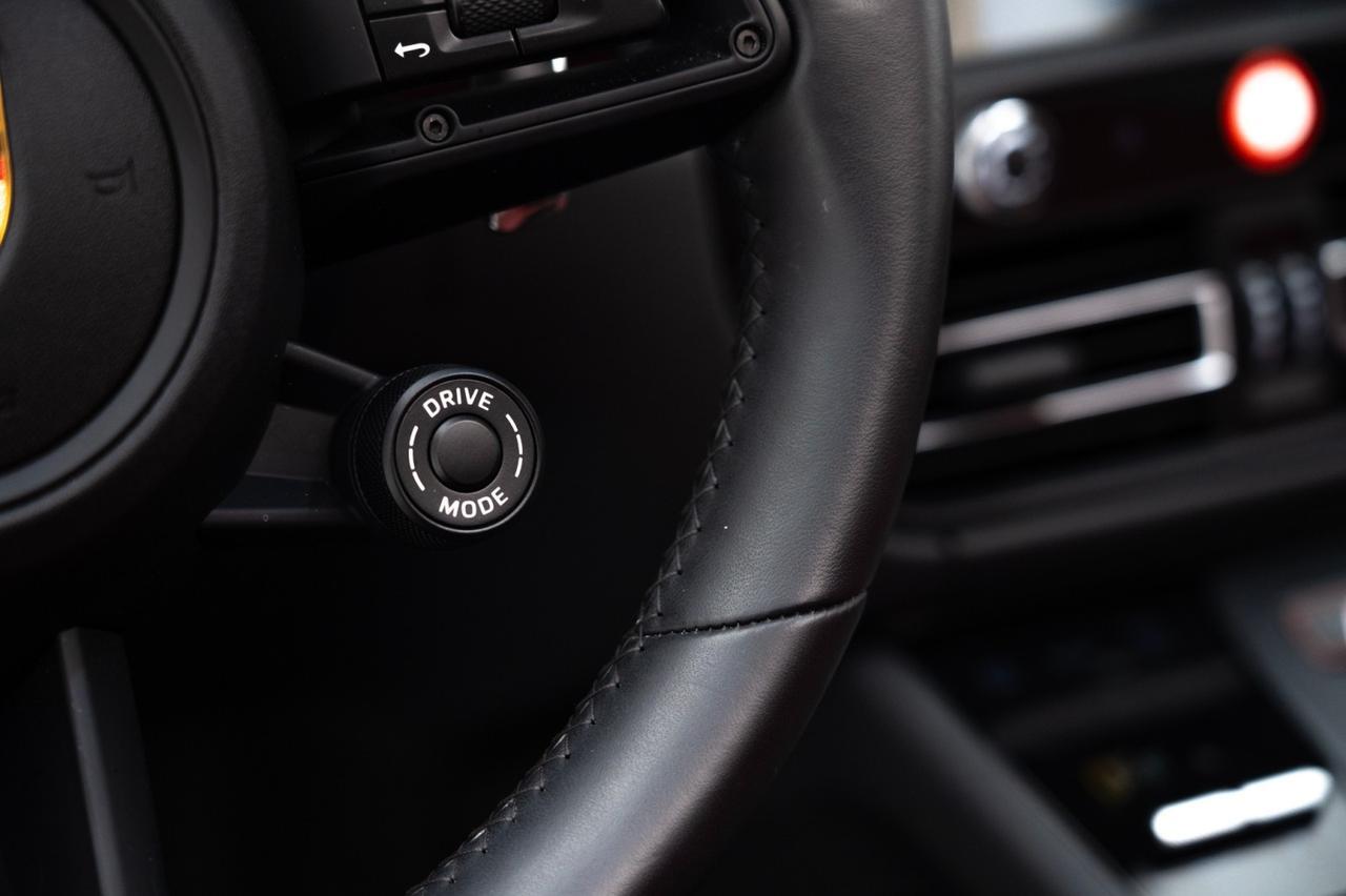 2025 Porsche Macan Pompano Beach FL