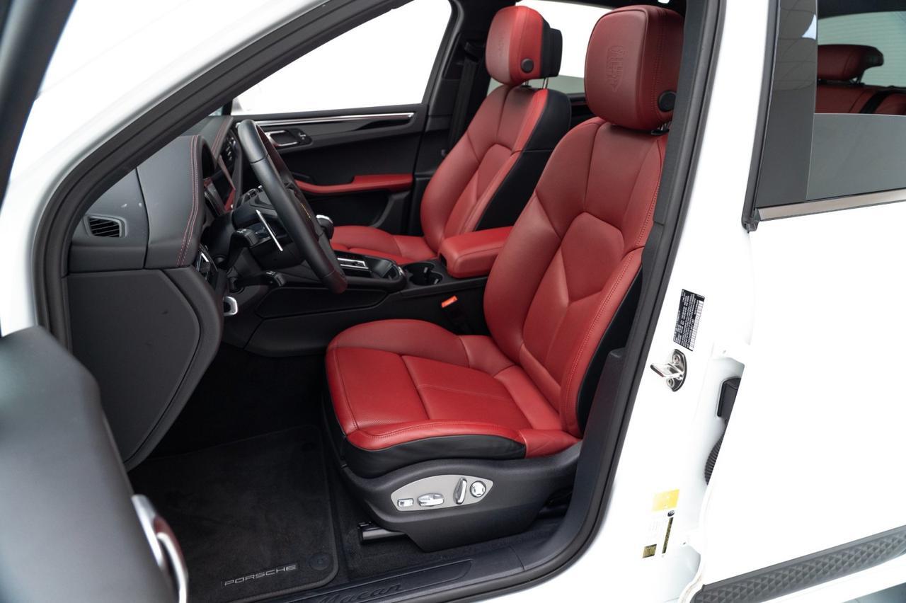 2025 Porsche Macan Pompano Beach FL