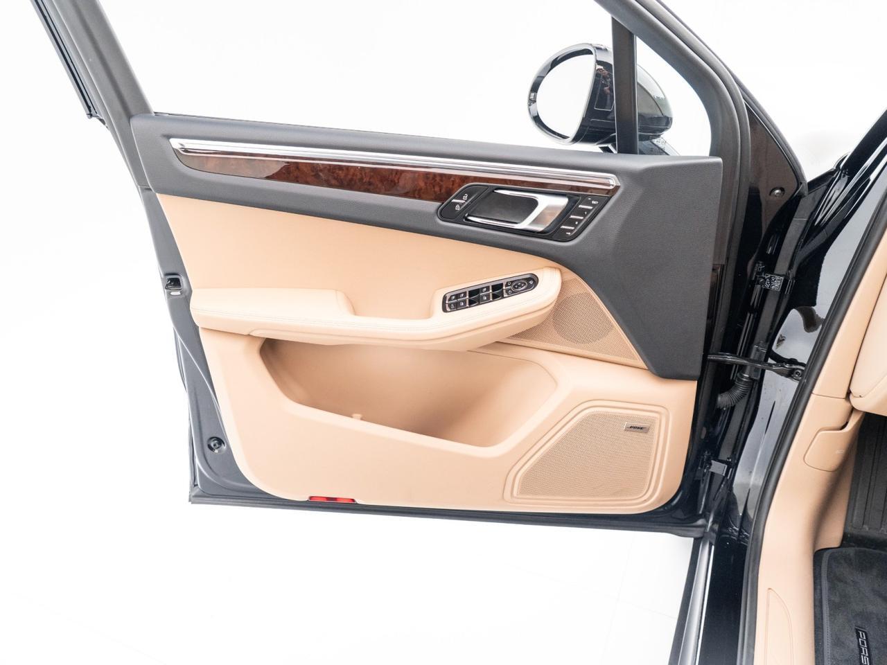 2025 Porsche Macan Pompano Beach FL