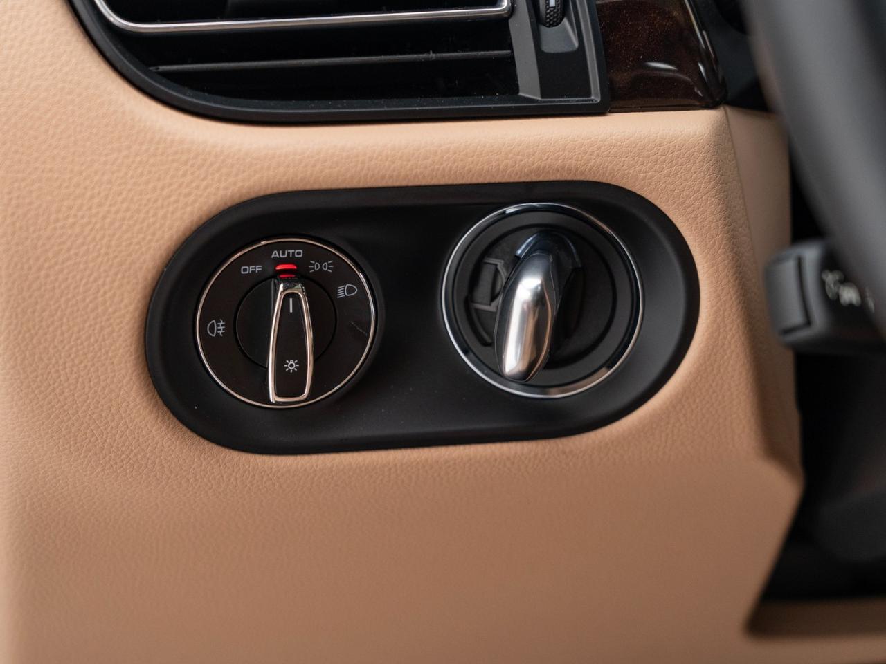 2025 Porsche Macan Pompano Beach FL