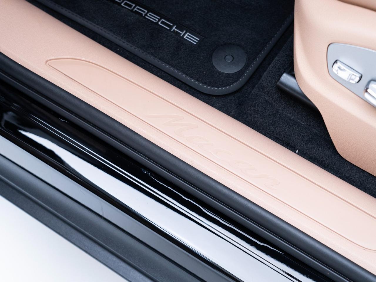 2025 Porsche Macan Pompano Beach FL