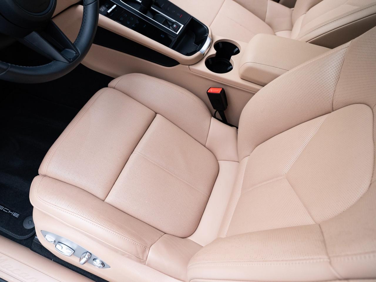 2025 Porsche Macan Pompano Beach FL