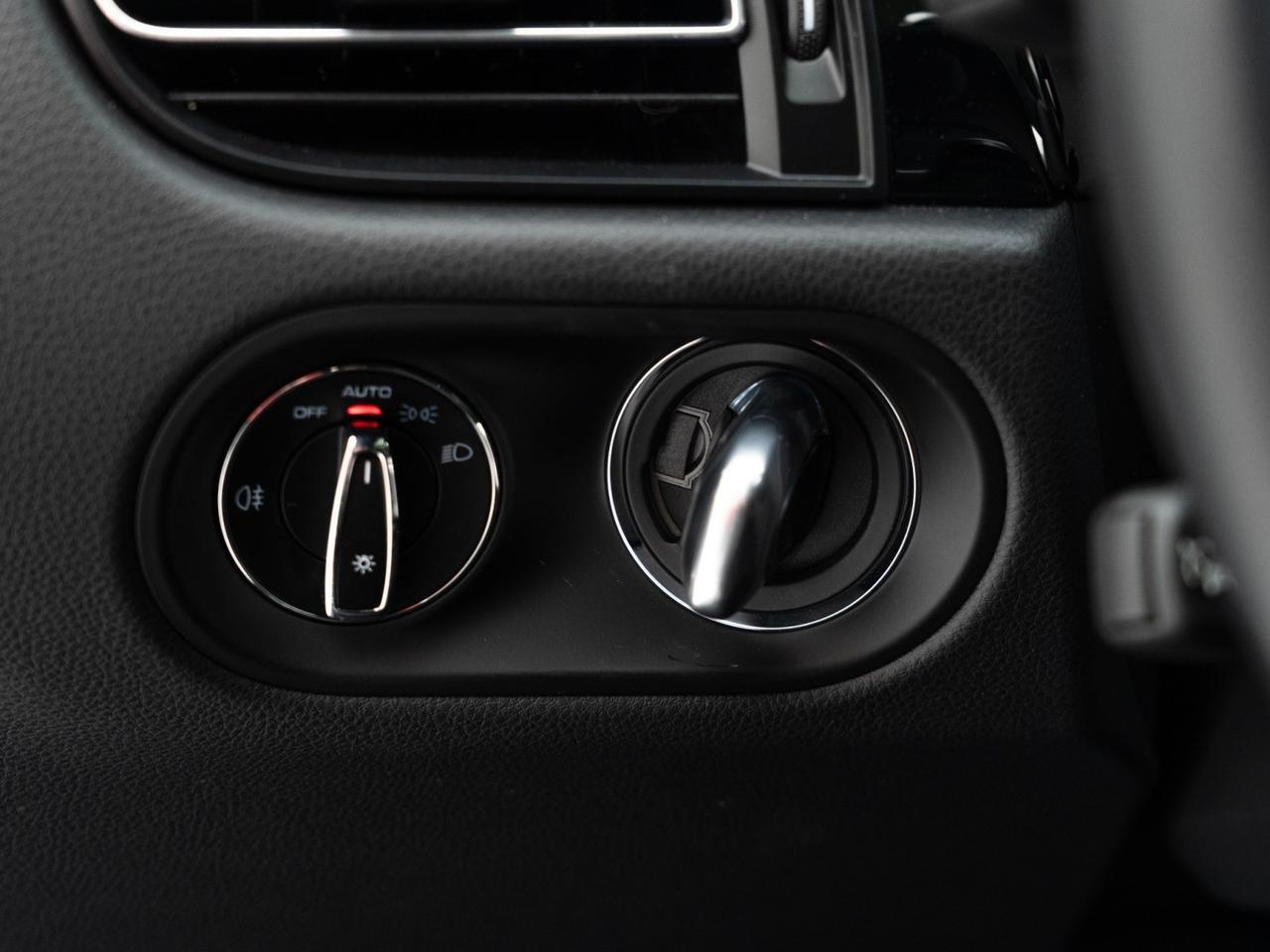 2025 Porsche Macan Pompano Beach FL