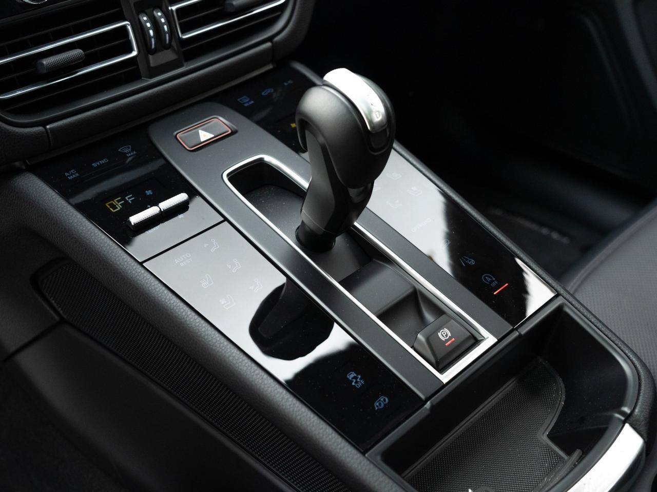 2025 Porsche Macan Pompano Beach FL