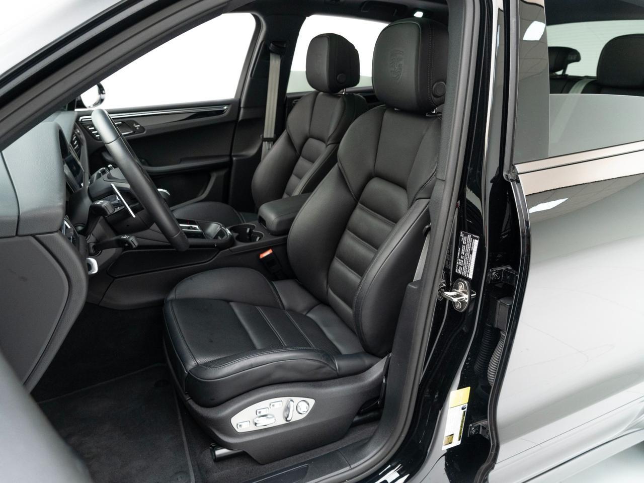 2025 Porsche Macan Pompano Beach FL