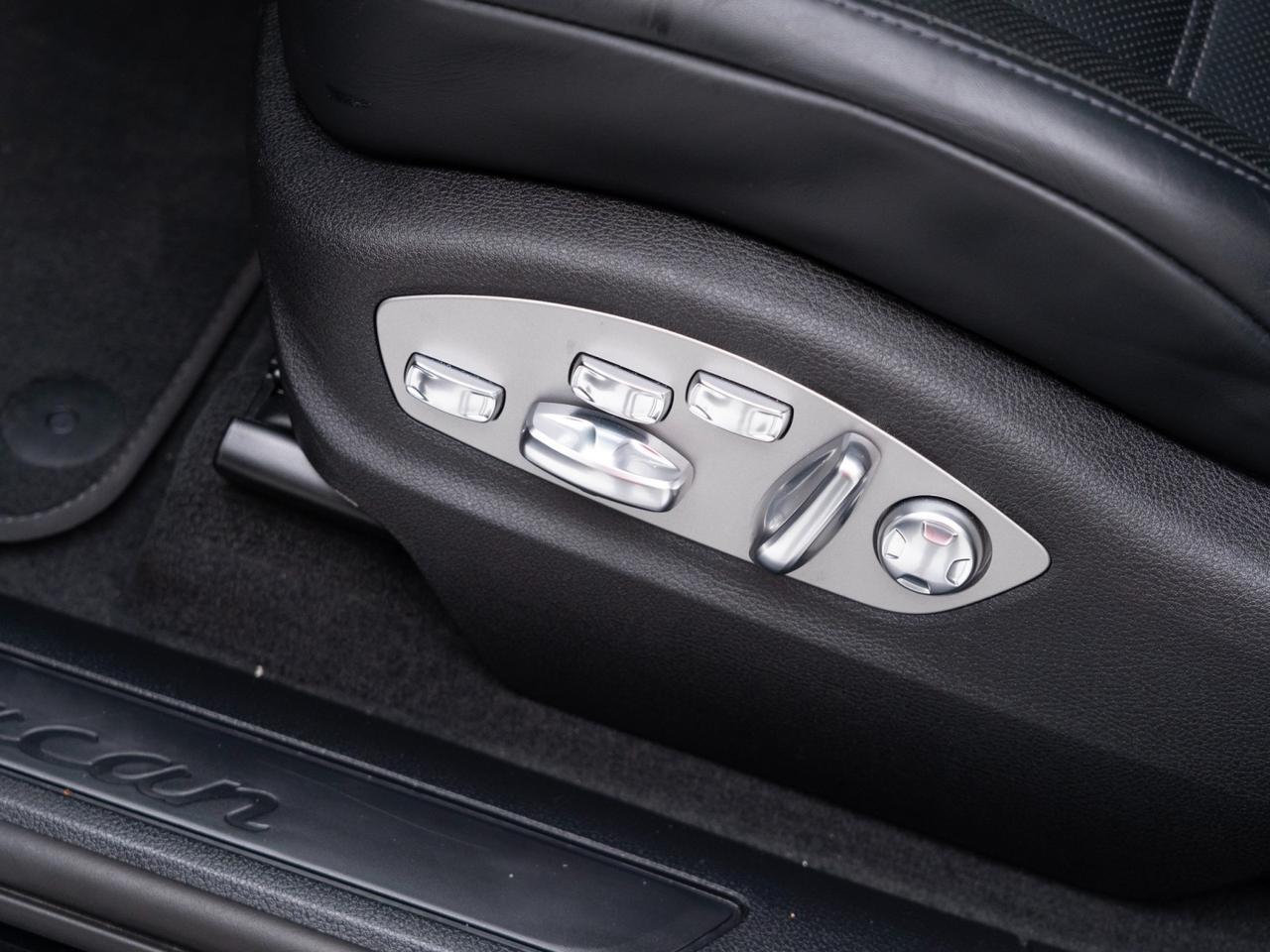 2025 Porsche Macan Pompano Beach FL