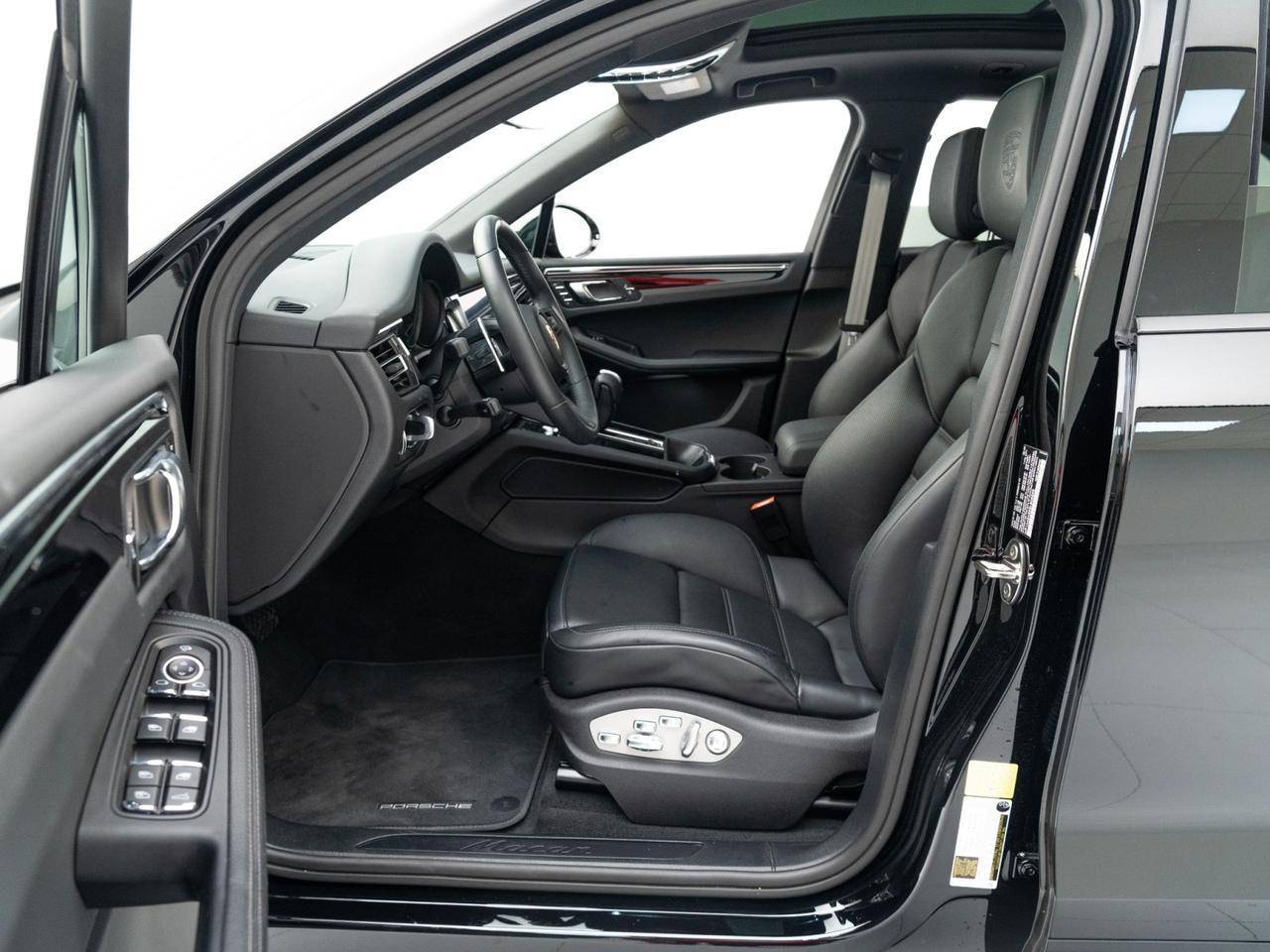 2025 Porsche Macan Pompano Beach FL