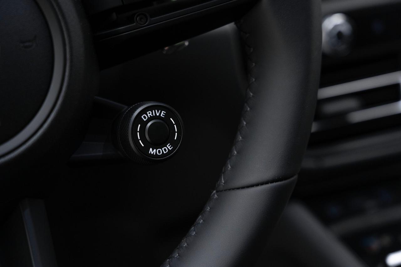 2025 Porsche Macan Pompano Beach FL