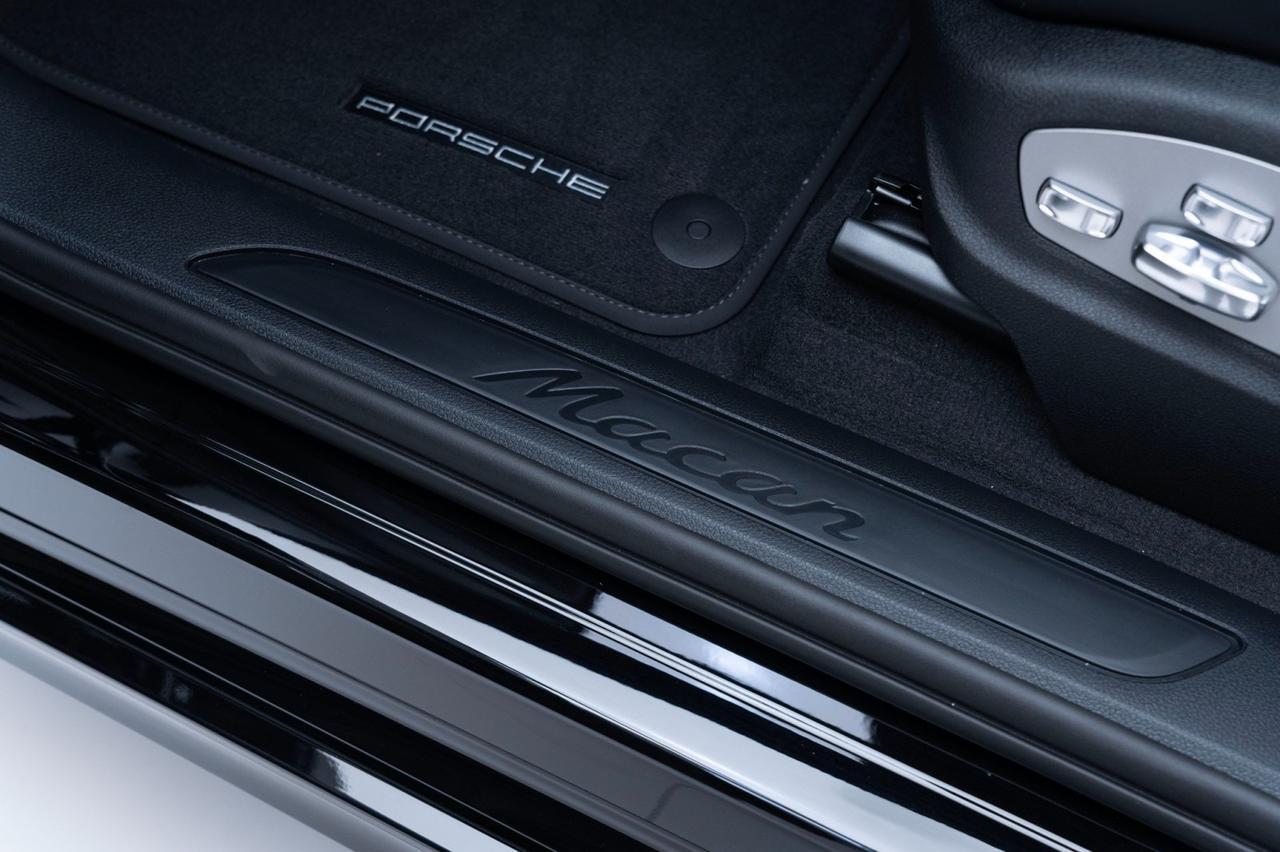 2025 Porsche Macan Pompano Beach FL