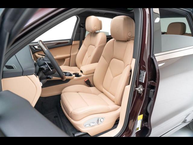 2025 Porsche Macan Pompano Beach FL