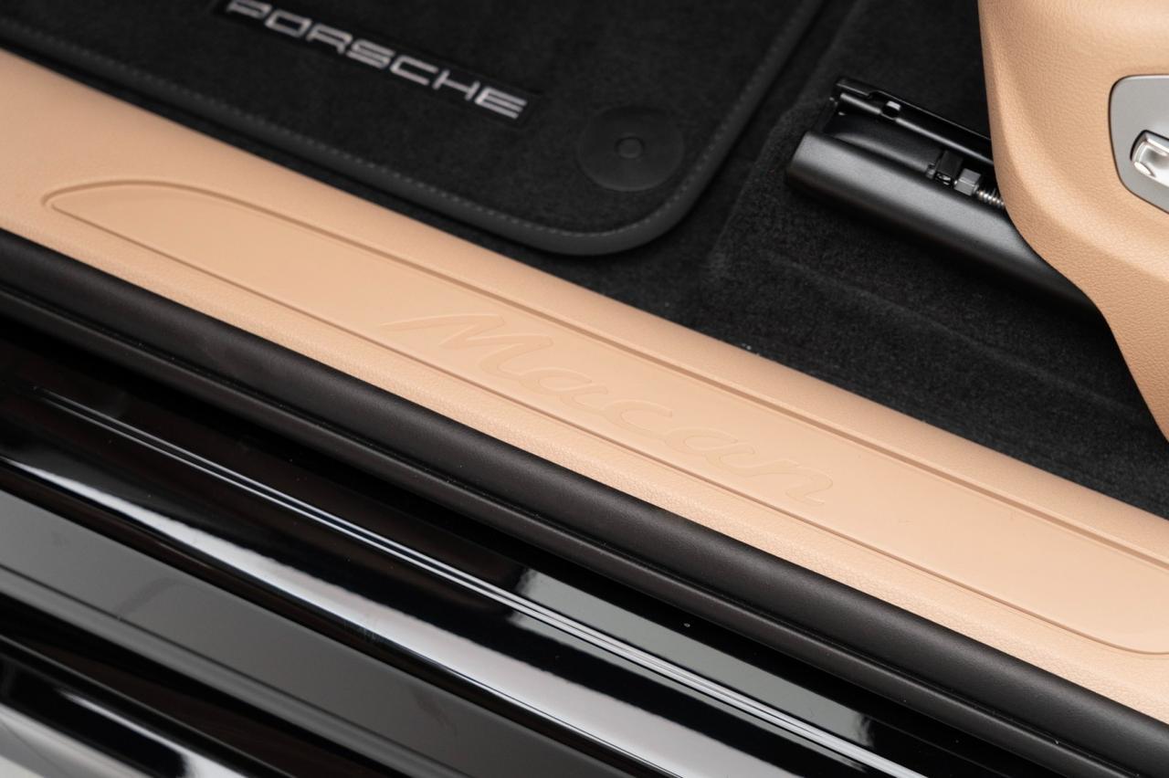 2025 Porsche Macan Pompano Beach FL