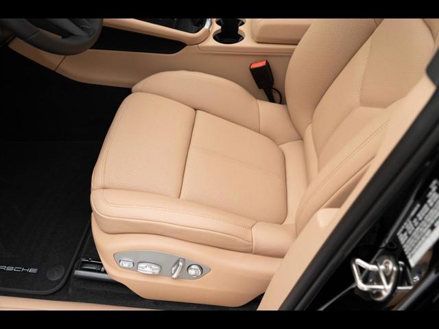 2025 Porsche Macan Pompano Beach FL