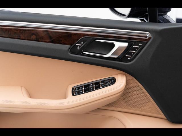 2025 Porsche Macan Pompano Beach FL