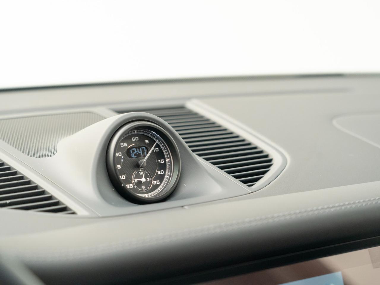 2025 Porsche Macan Pompano Beach FL