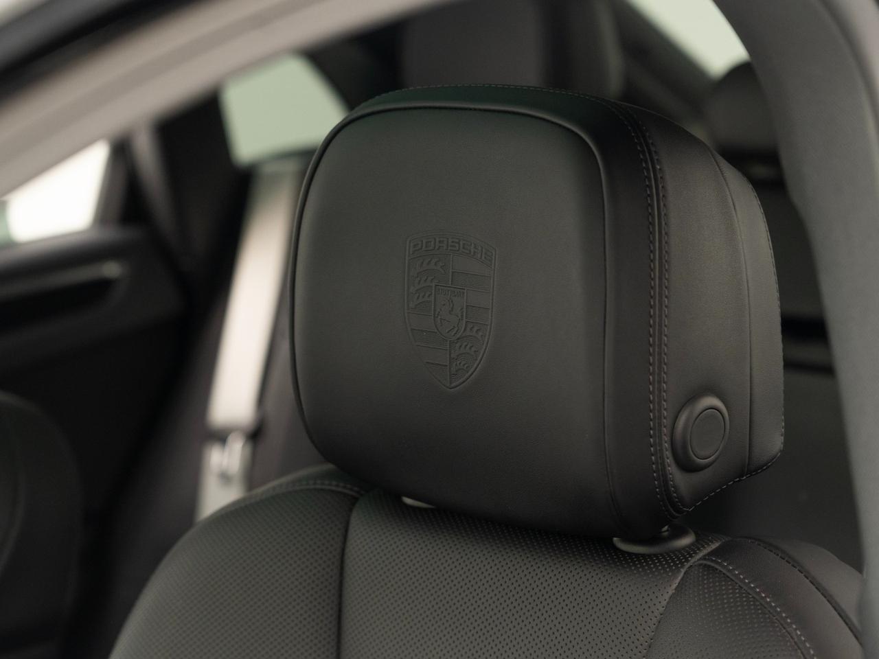 2025 Porsche Macan Pompano Beach FL