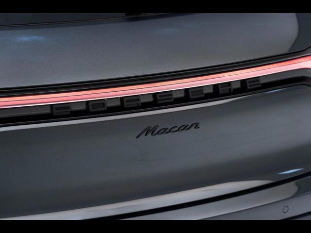 2025 Porsche Macan Pompano Beach FL