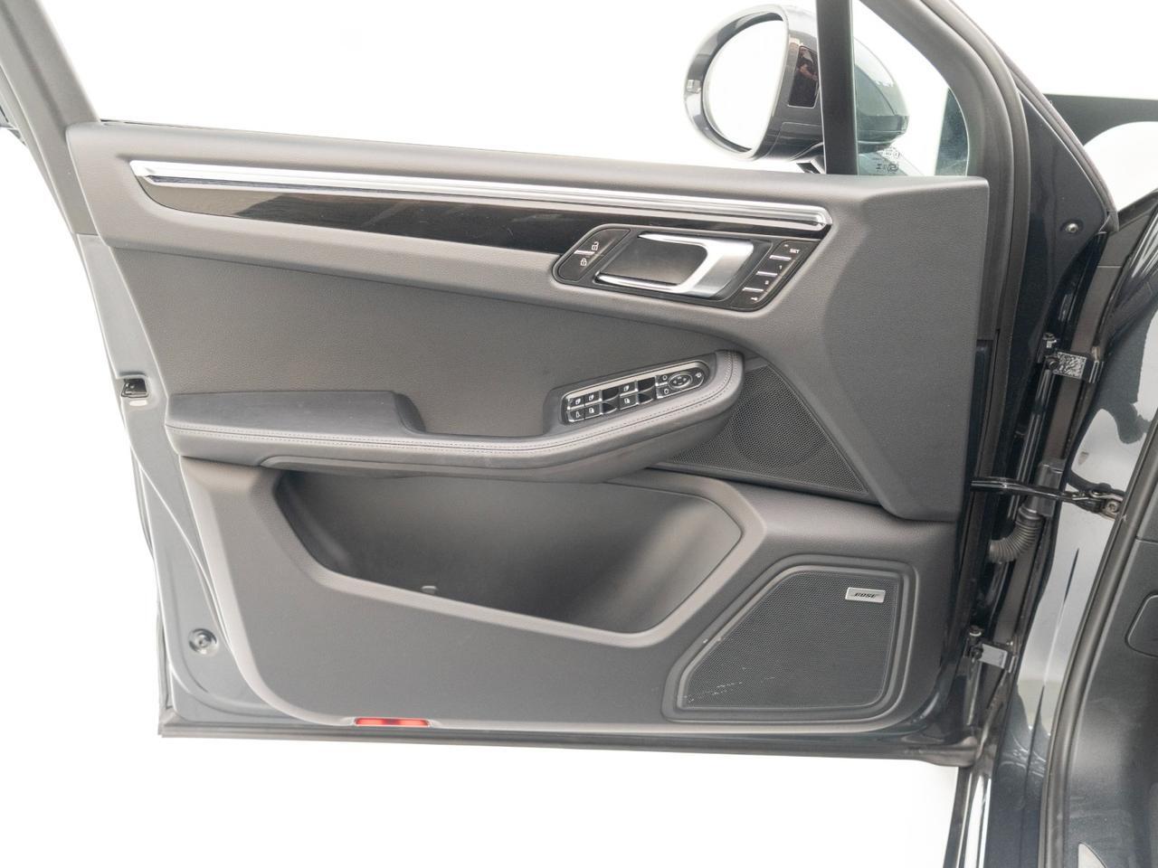2025 Porsche Macan Pompano Beach FL