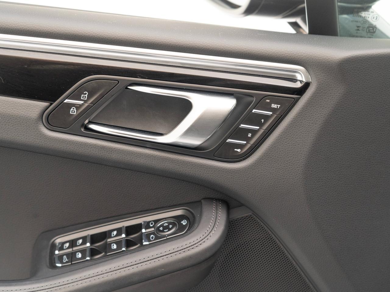 2025 Porsche Macan Pompano Beach FL