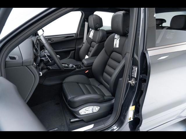 2025 Porsche Macan Pompano Beach FL