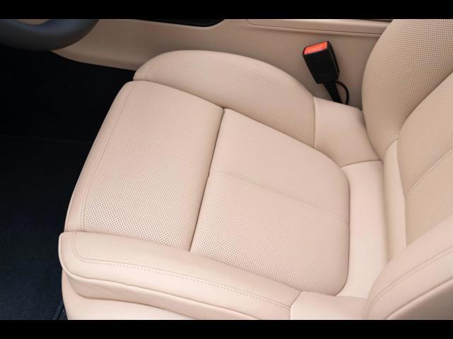 2025 Porsche Macan Pompano Beach FL