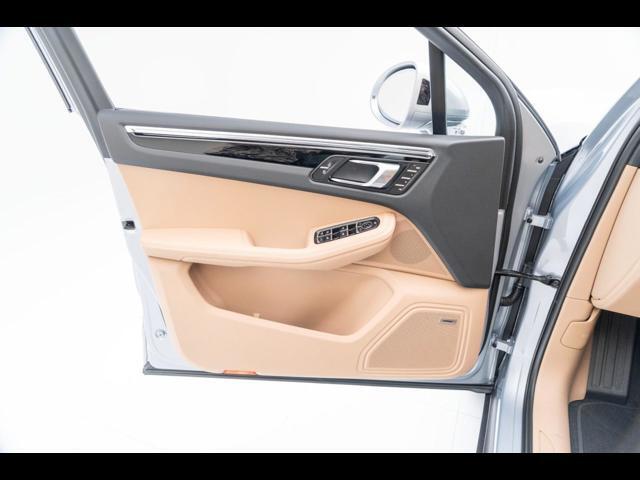 2025 Porsche Macan Pompano Beach FL