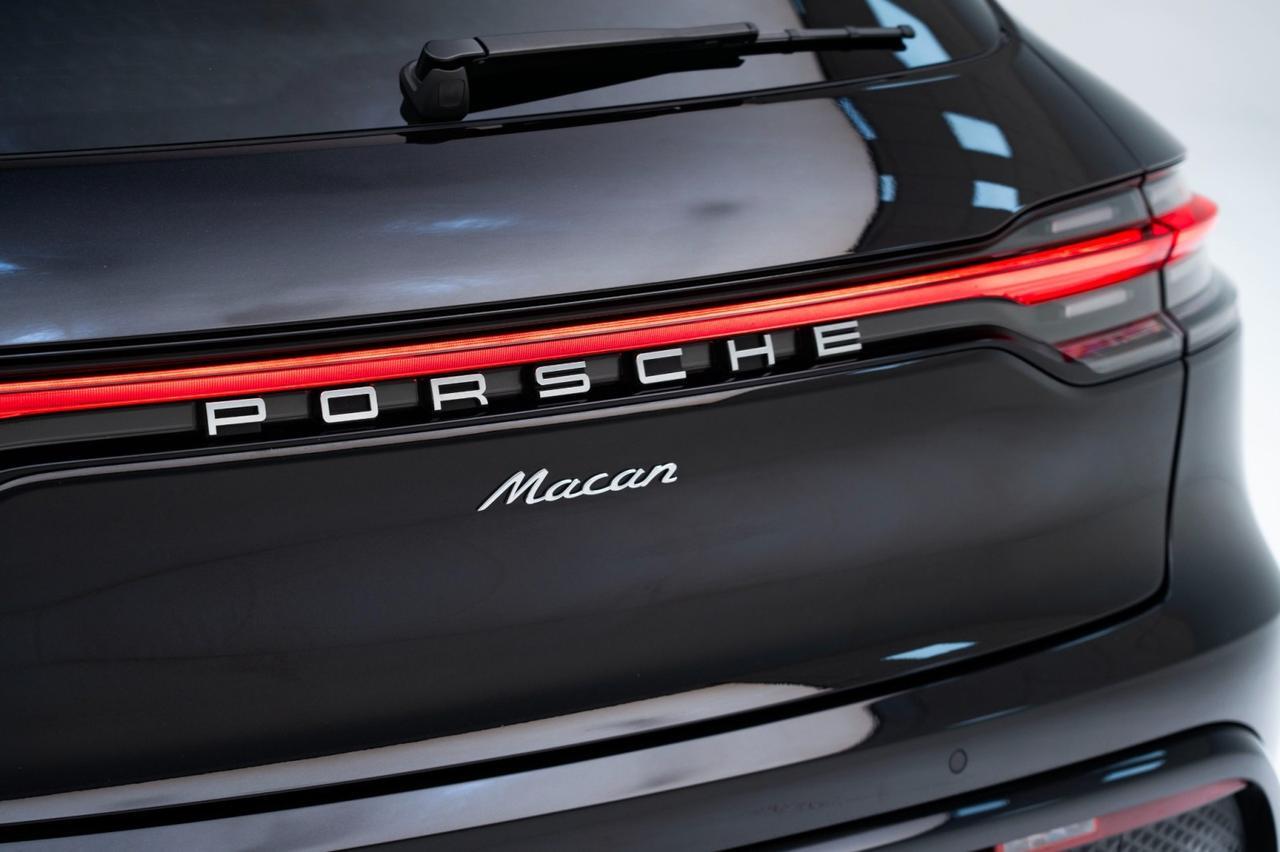 2025 Porsche Macan Pompano Beach FL