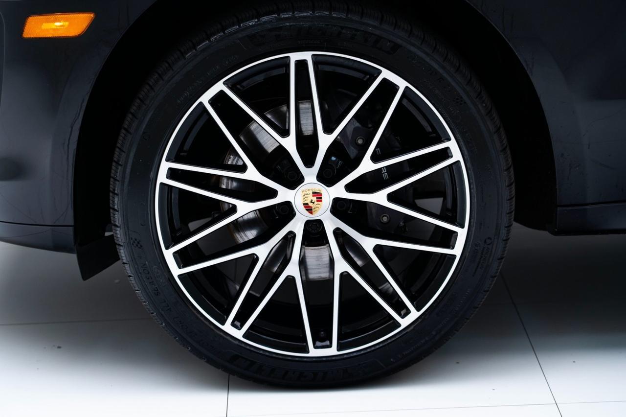 2025 Porsche Macan Pompano Beach FL