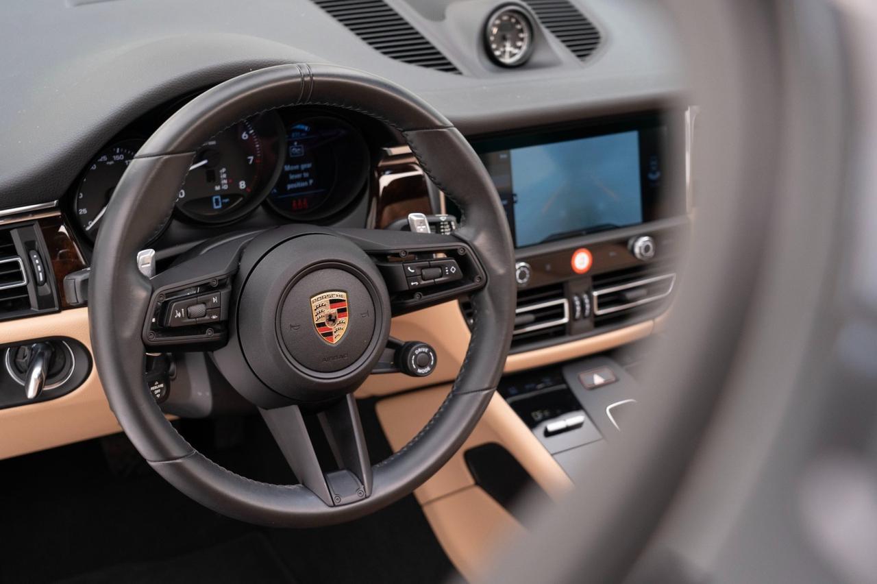 2025 Porsche Macan Pompano Beach FL