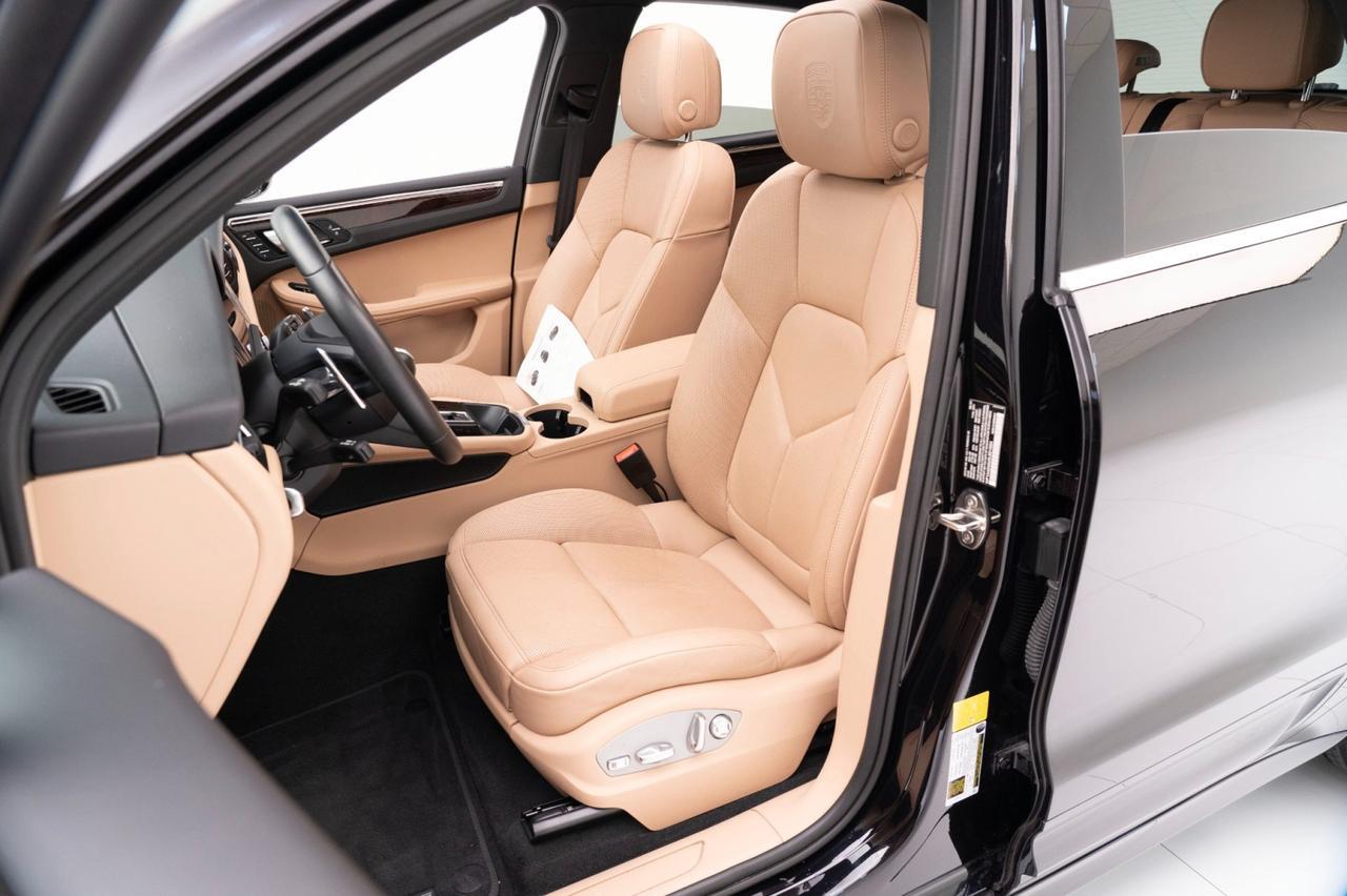 2025 Porsche Macan Pompano Beach FL