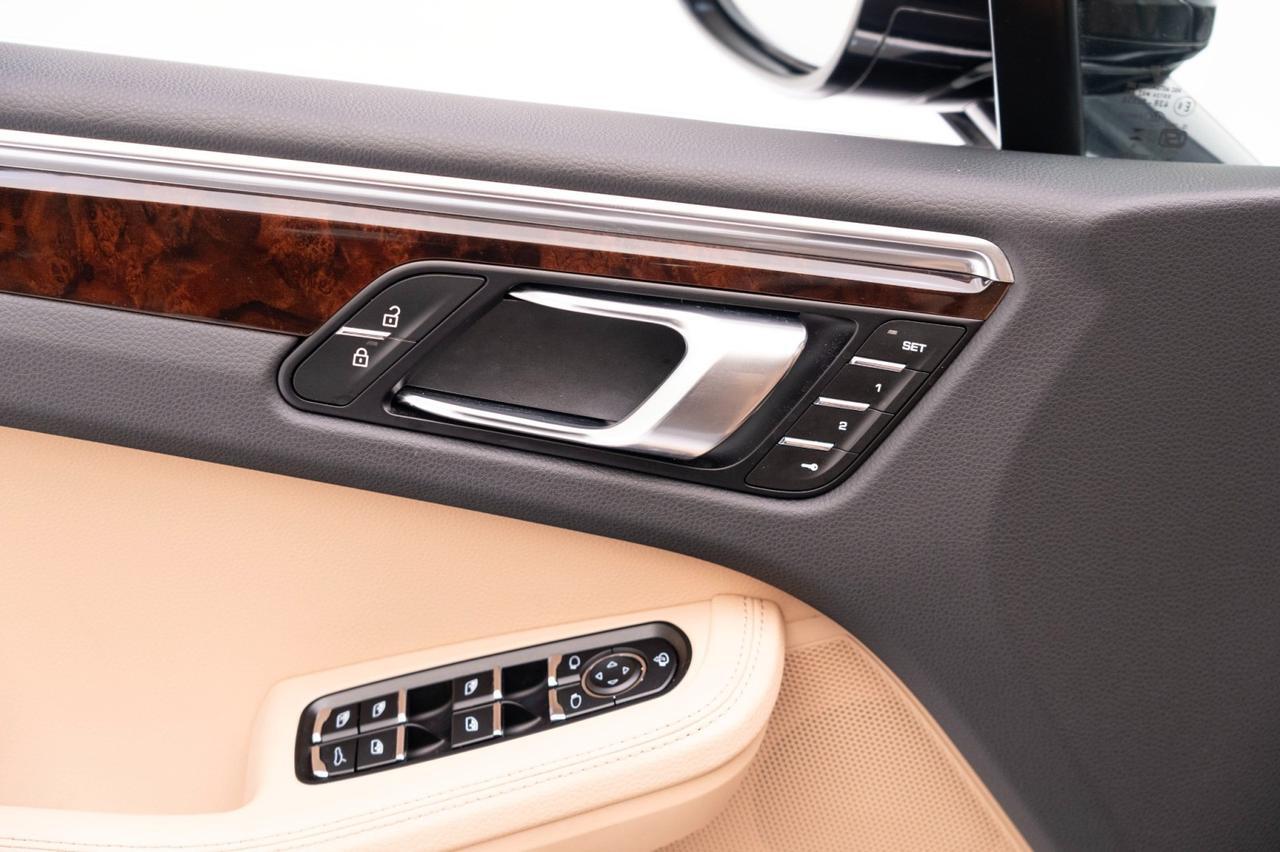 2025 Porsche Macan Pompano Beach FL