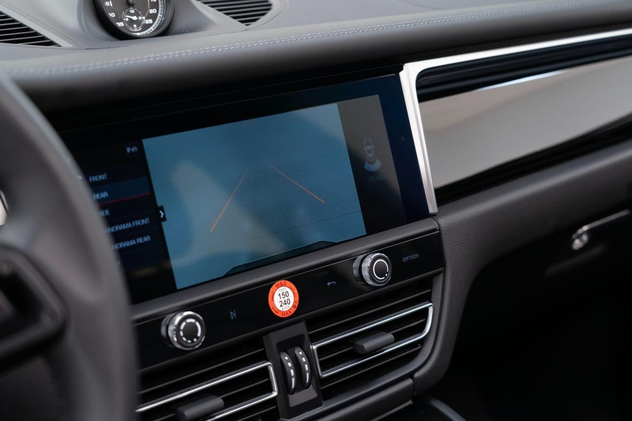 2025 Porsche Macan Pompano Beach FL