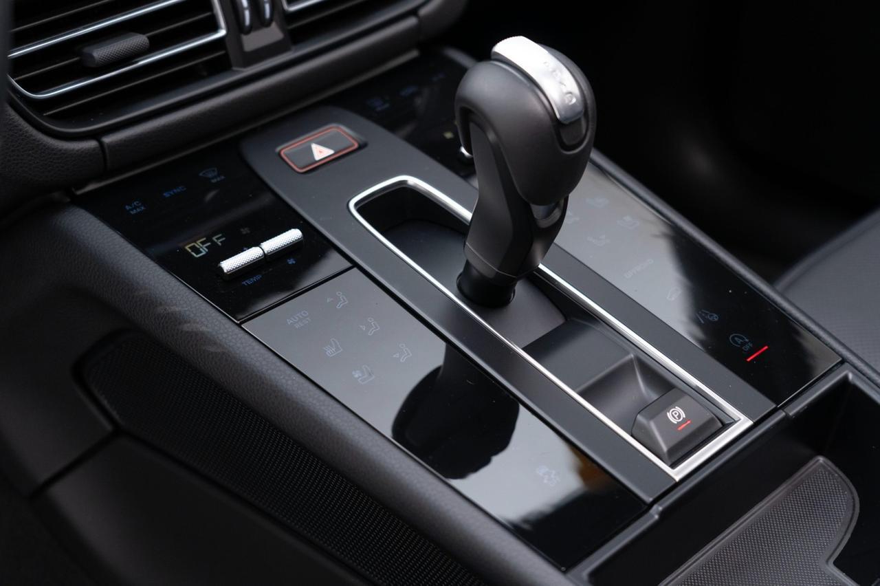 2025 Porsche Macan Pompano Beach FL