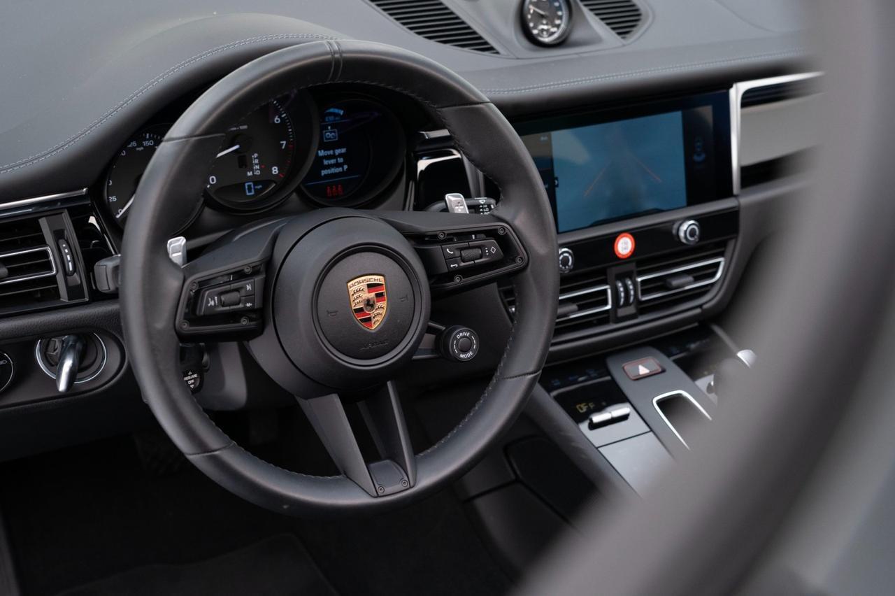 2025 Porsche Macan Pompano Beach FL