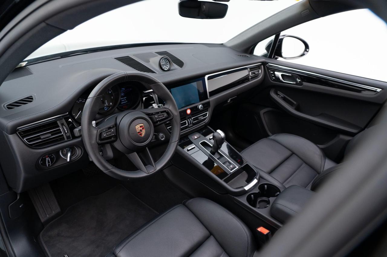 2025 Porsche Macan Pompano Beach FL