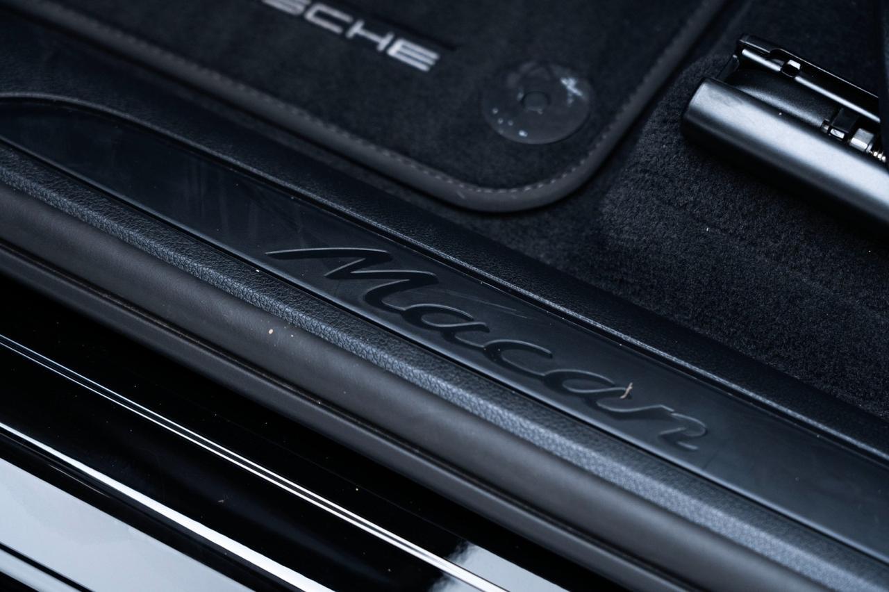 2025 Porsche Macan Pompano Beach FL