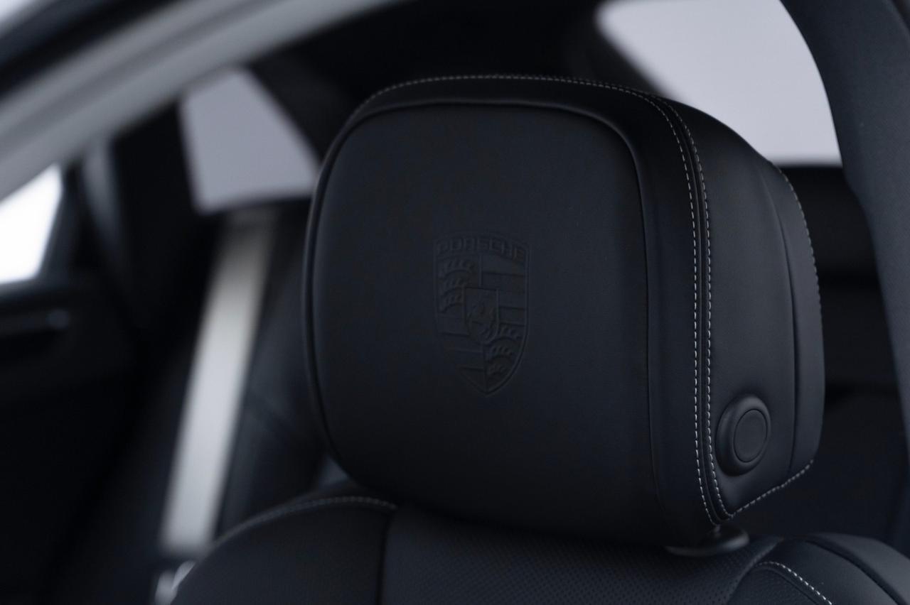 2025 Porsche Macan Pompano Beach FL