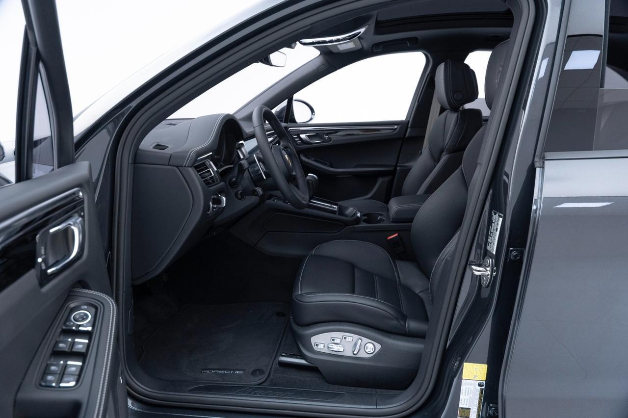 2025 Porsche Macan Pompano Beach FL