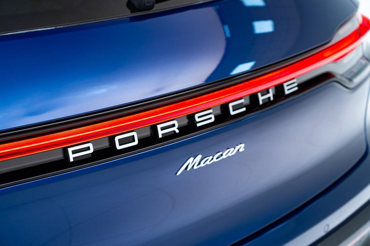 2025 Porsche Macan Pompano Beach FL