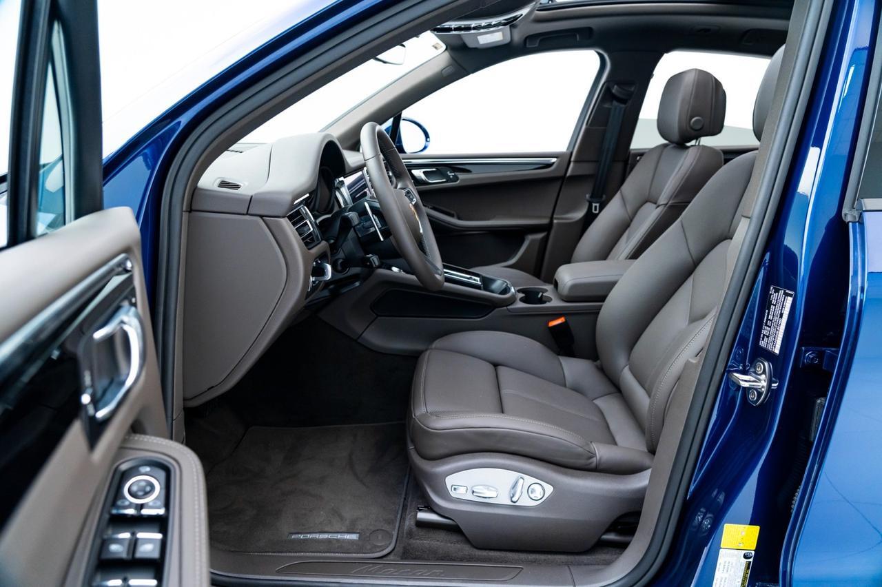 2025 Porsche Macan Pompano Beach FL