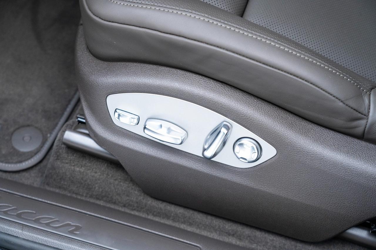 2025 Porsche Macan Pompano Beach FL