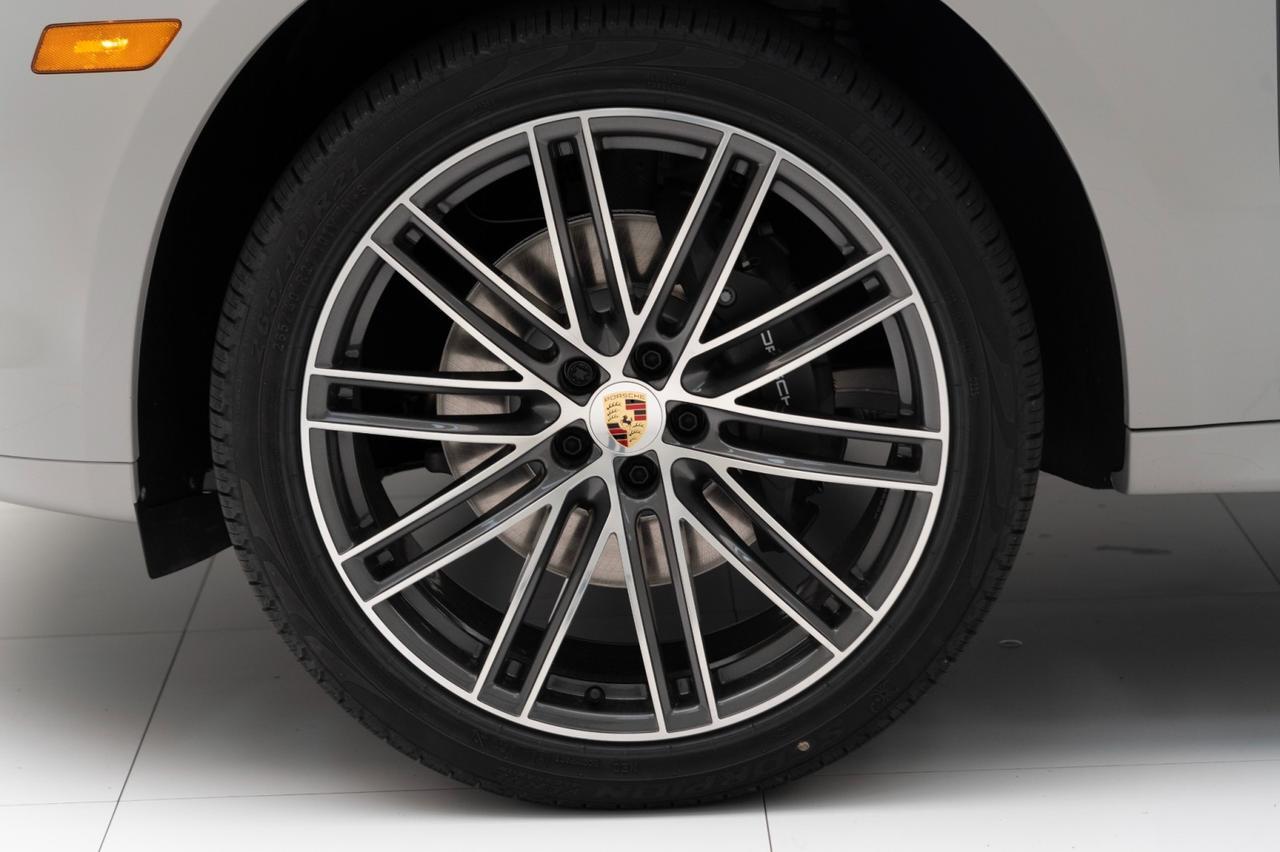 2025 Porsche Macan Pompano Beach FL