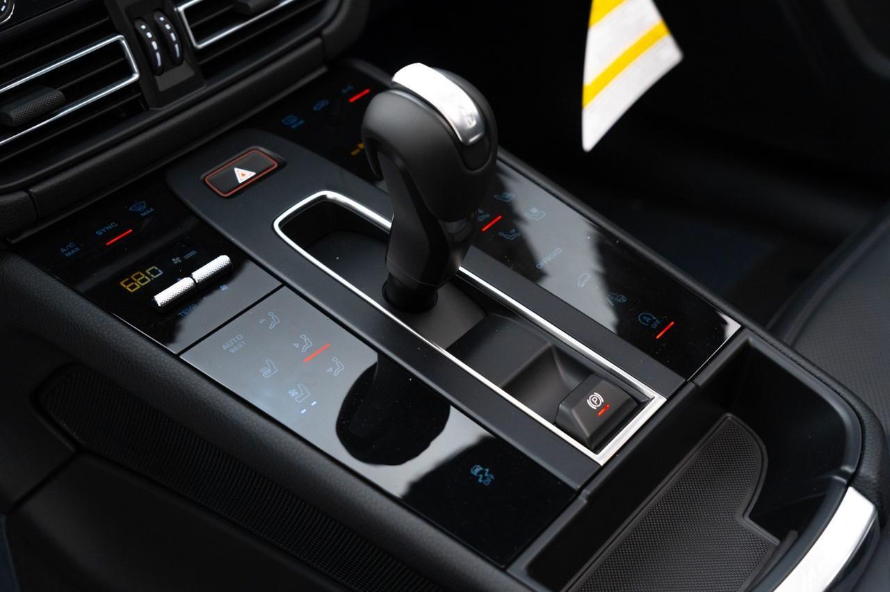 2025 Porsche Macan Pompano Beach FL