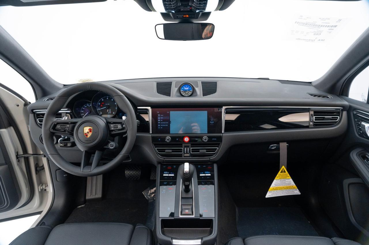 2025 Porsche Macan Pompano Beach FL