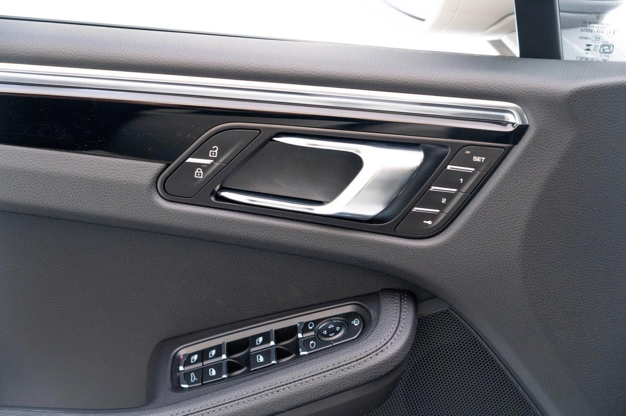 2025 Porsche Macan Pompano Beach FL