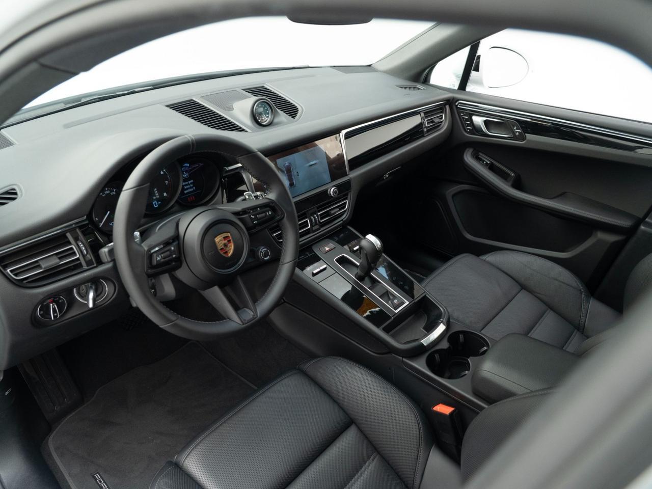 2025 Porsche Macan Pompano Beach FL