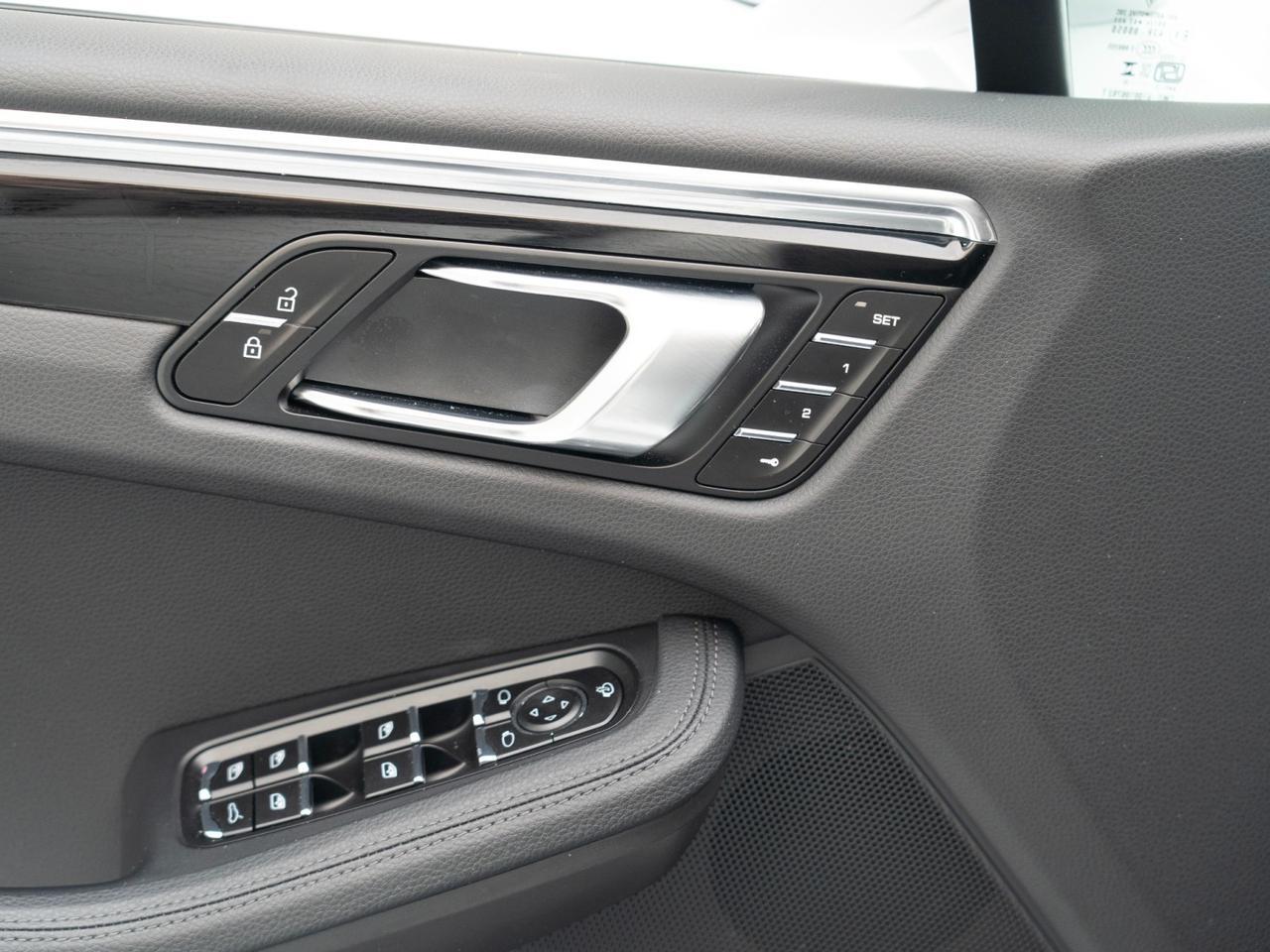 2025 Porsche Macan Pompano Beach FL